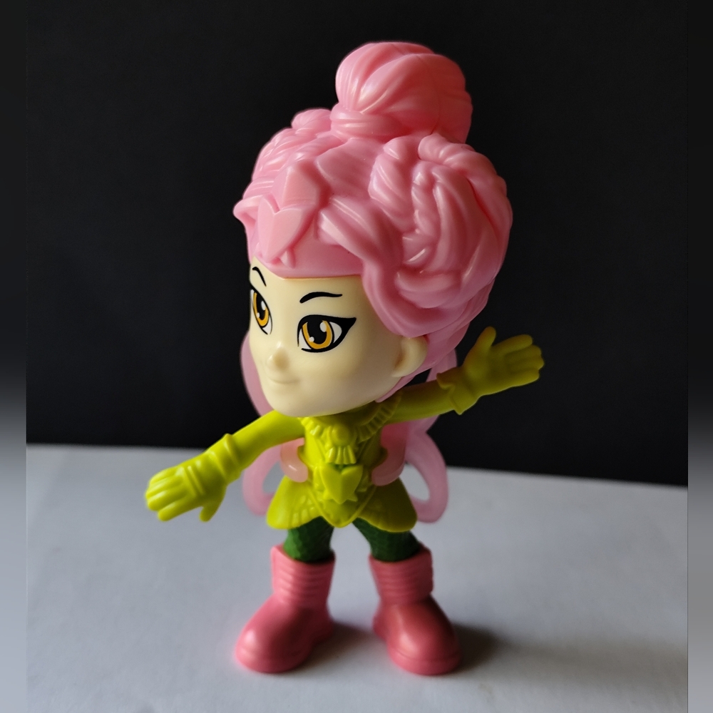 4/$20💥Kinder surprise maxi fairy figure Christmas Canada 2024